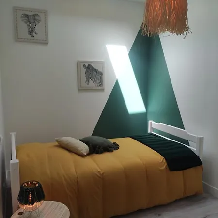 Nyaraló Maison La Coulonnaise *